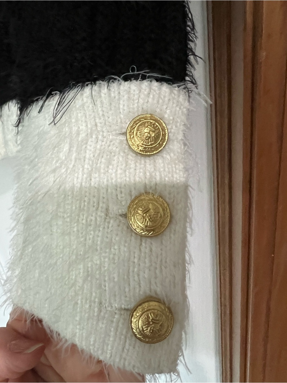 L'AGENCE Black & White Fuzzy Knit Blazer Cardigan - Picture 4 of 11